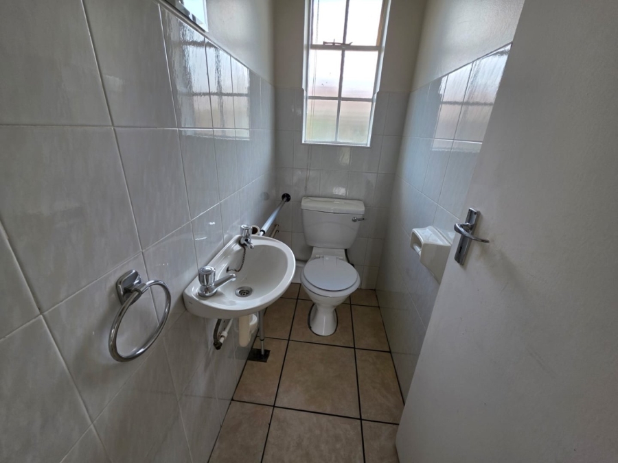 To Let 3 Bedroom Property for Rent in Panorama Free State